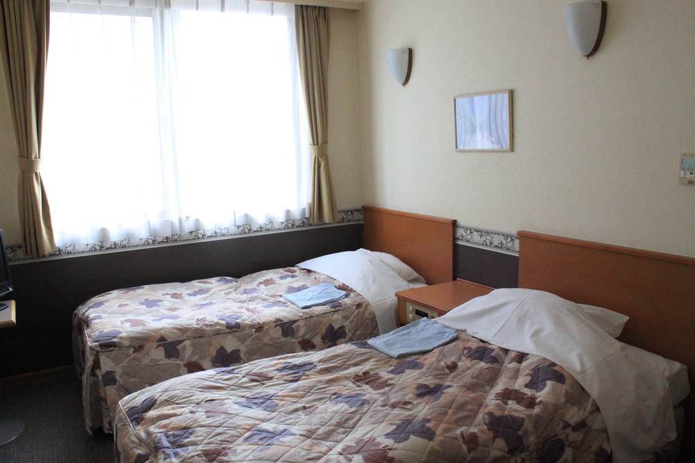 Business Hotel Ekimae Hakodate Eksteriør billede