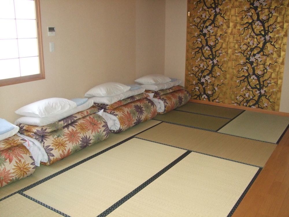 Business Hotel Ekimae Hakodate Eksteriør billede